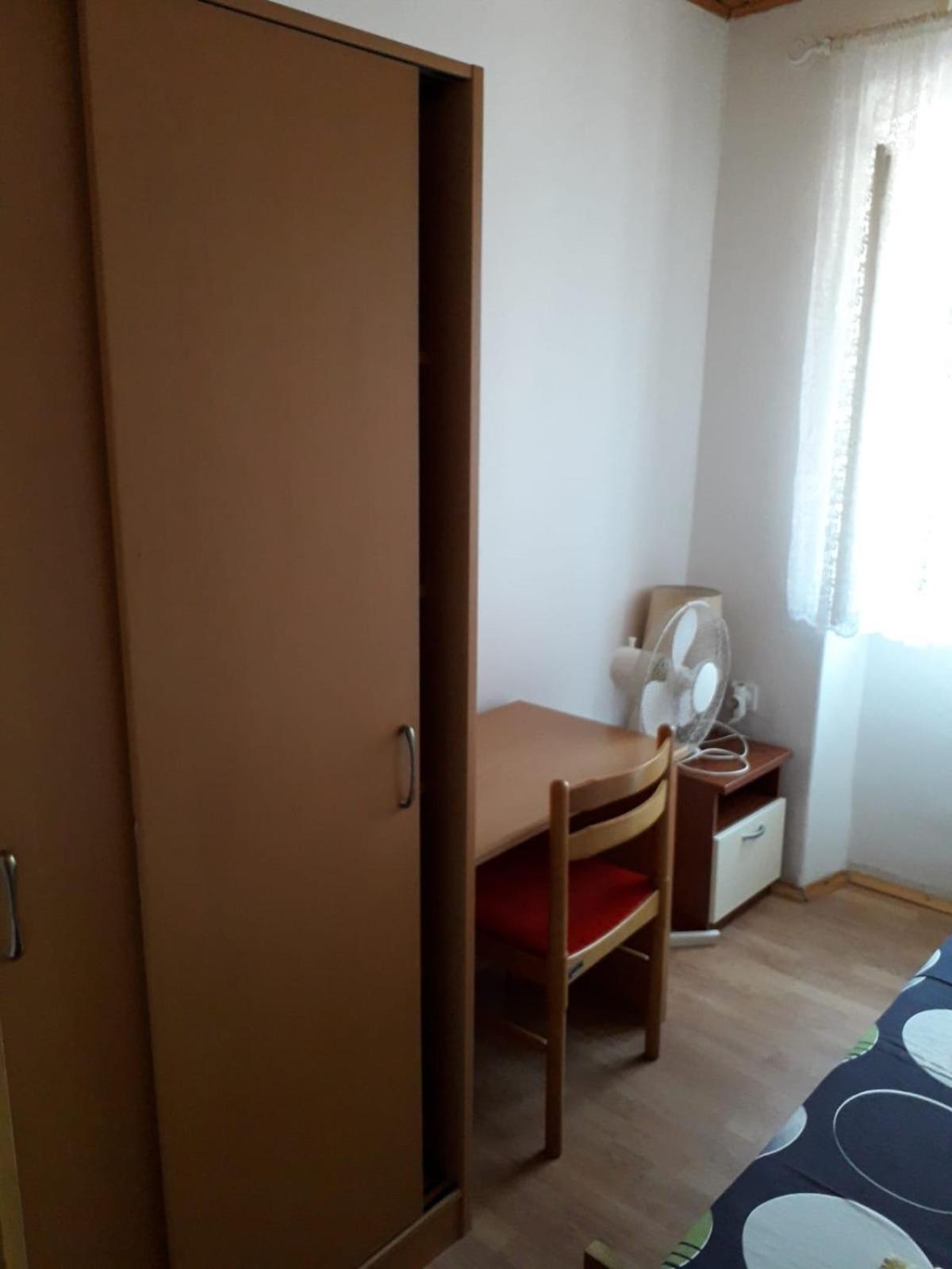 Hostel Flora Mali Lošinj Quarto foto