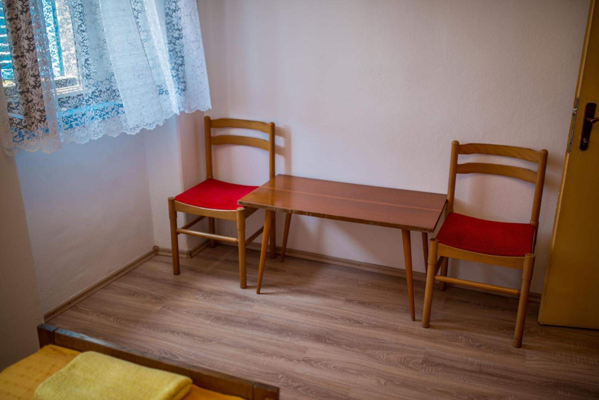 Hostel Flora Mali Lošinj Quarto foto